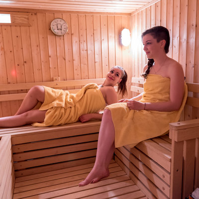 Relaxation in sauna
